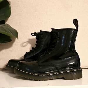 Dr. Martens Shiny Black Combat  Boots Pull On 1460 W  Womens Size US 7